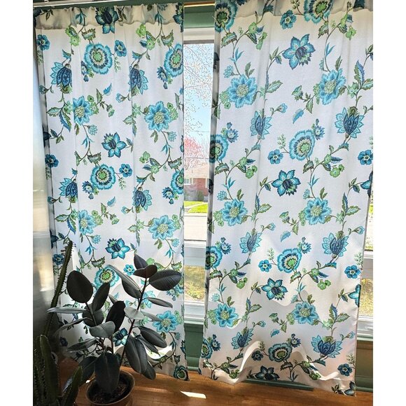 Vintage 60s white curtains, large blue, green, teal flowers, MCM, for one pair - Picture 1 of 10